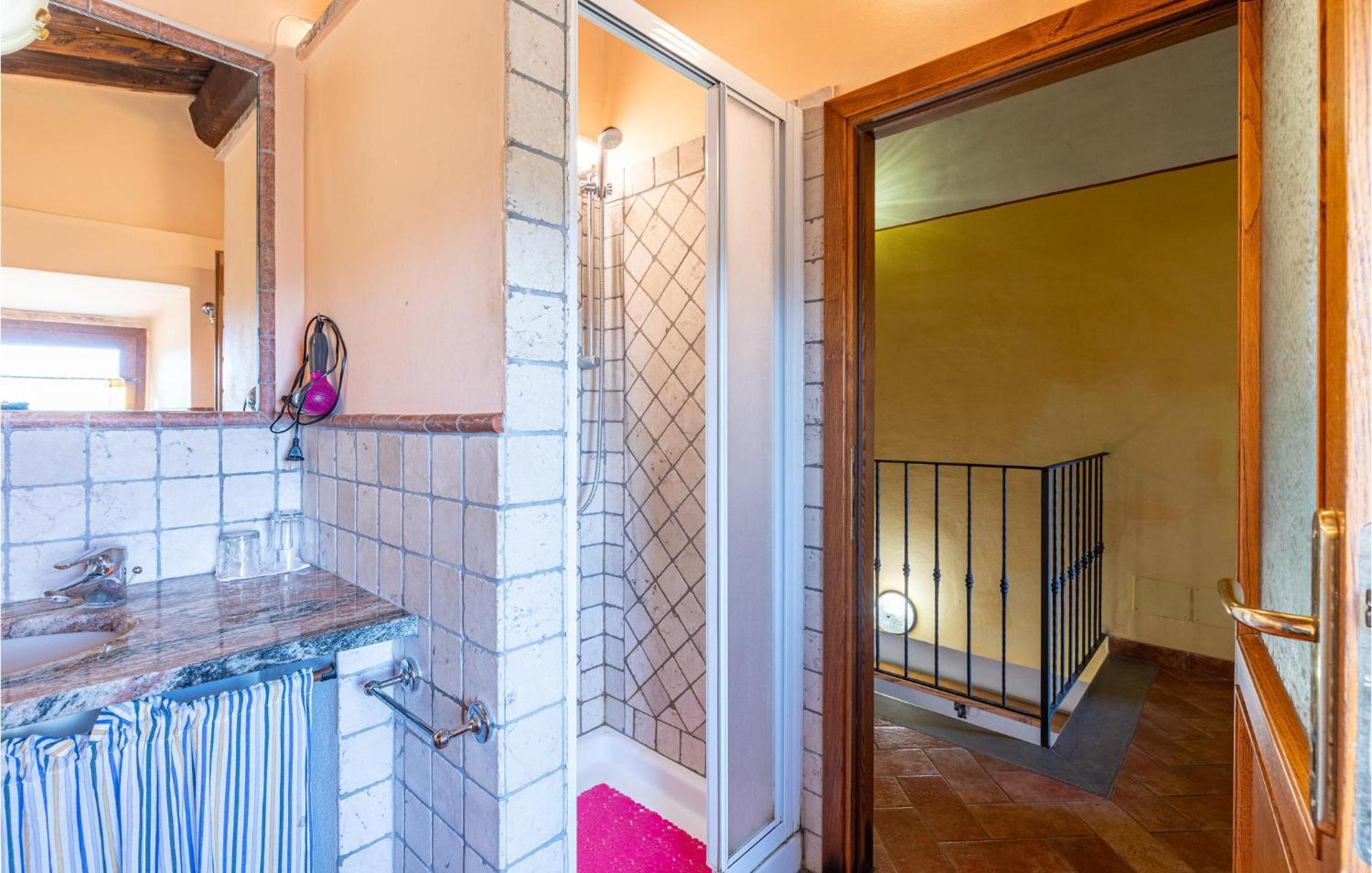 Awesome Home In Marliana With Kitchenette Exterior photo