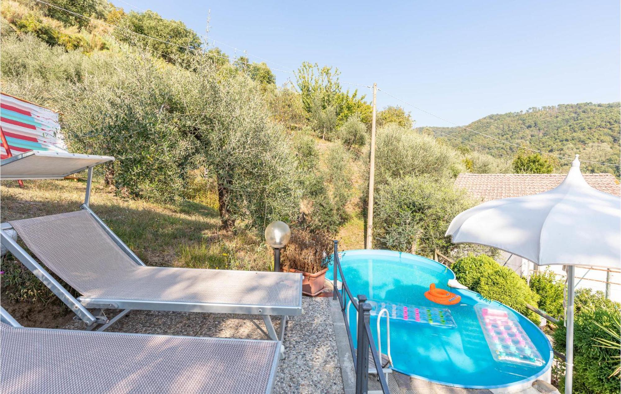 Awesome Home In Marliana With Kitchenette Exterior photo