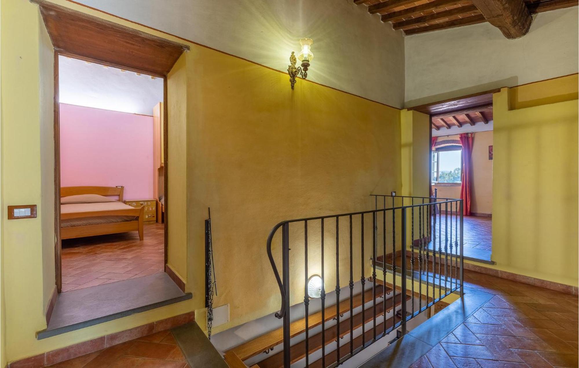 Awesome Home In Marliana With Kitchenette Exterior photo